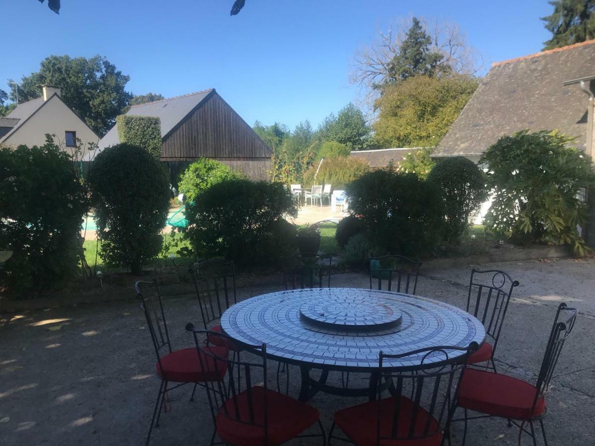 Les Portes du Coglais Le Clos Saint-Brice מראה חיצוני תמונה